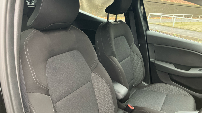 Renault Clio 1.6 E-TECH full hybrid 145 Evolution 5dr Auto Hybrid Hatchback